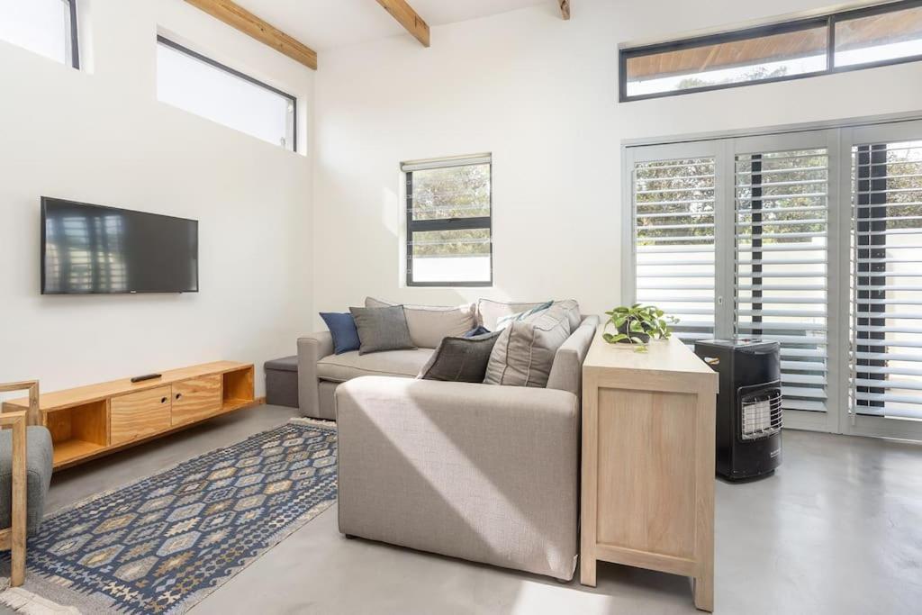 Mountain And Sea Cottage เฮอร์มานุส ภายนอก รูปภาพ